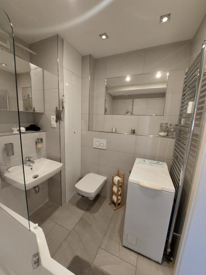 Emily Apartment Košice Exteriör bild