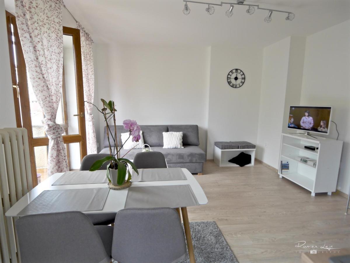 Emily Apartment Košice Exteriör bild