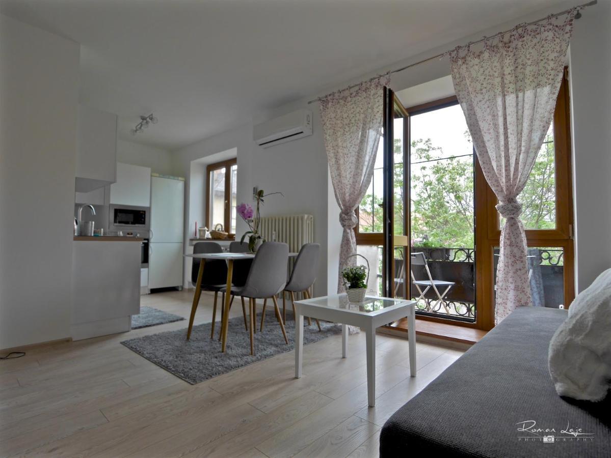 Emily Apartment Košice Exteriör bild
